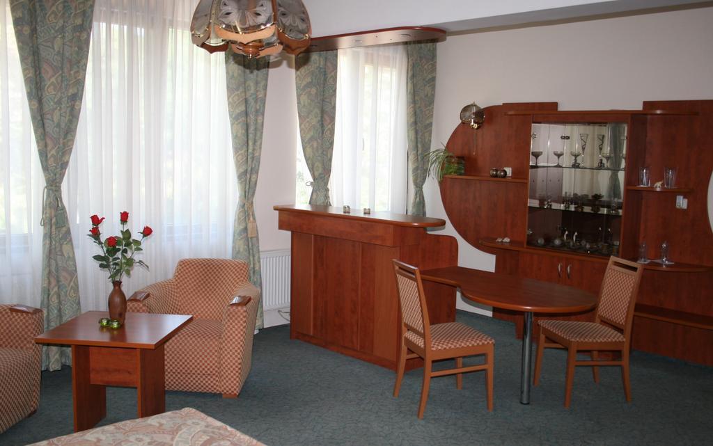 Hotel Nicol 普罗夫迪夫 外观 照片